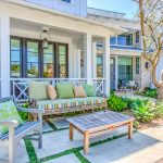 country style front yard patio made of concrete paver