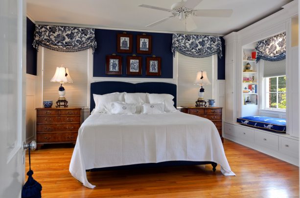 traditional asian style bedroom with navy and white combination