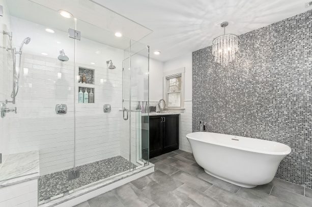 black accent color for gray and white bathroom
