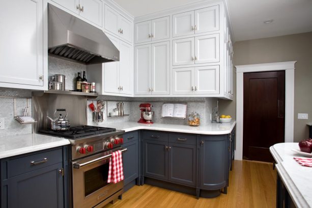 combination of dark gray and white in lower and upper cabinets