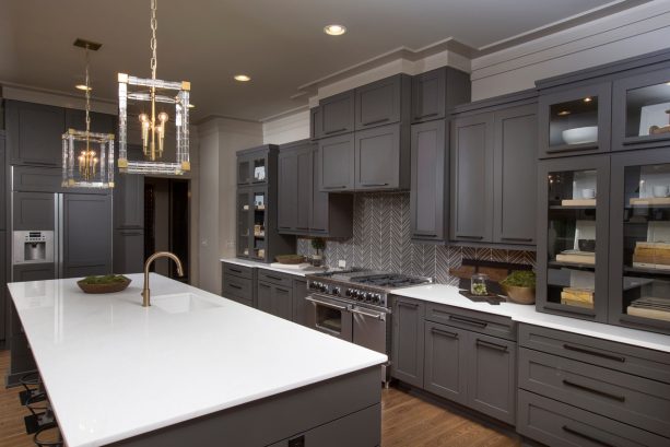13 Stylish Dark Gray Kitchen Cabinets, Light Gray Cabinets With Dark Granite Countertops