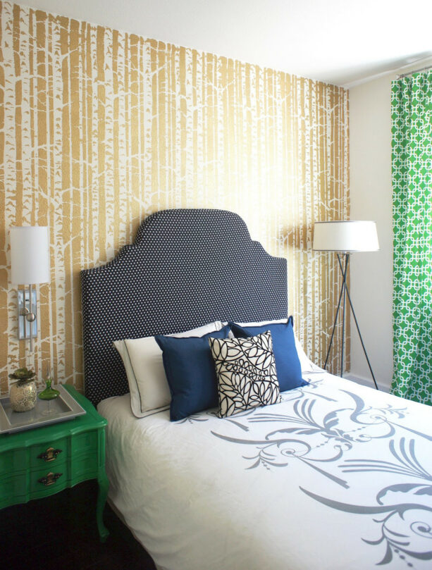 gold metallic accent wall made of wall stencil by cutting edge stencils
