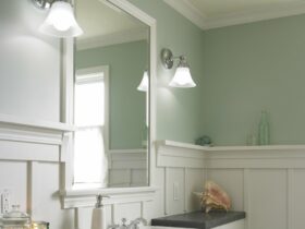 overhanging bathroom trim that can be used as a rack