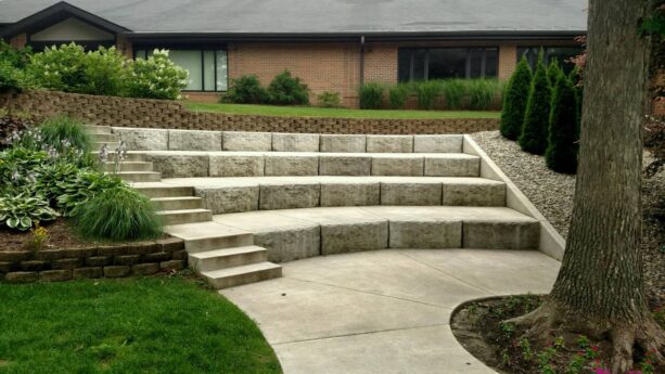creating an outdoor amphitheater in low-maintenance hillside landscaping